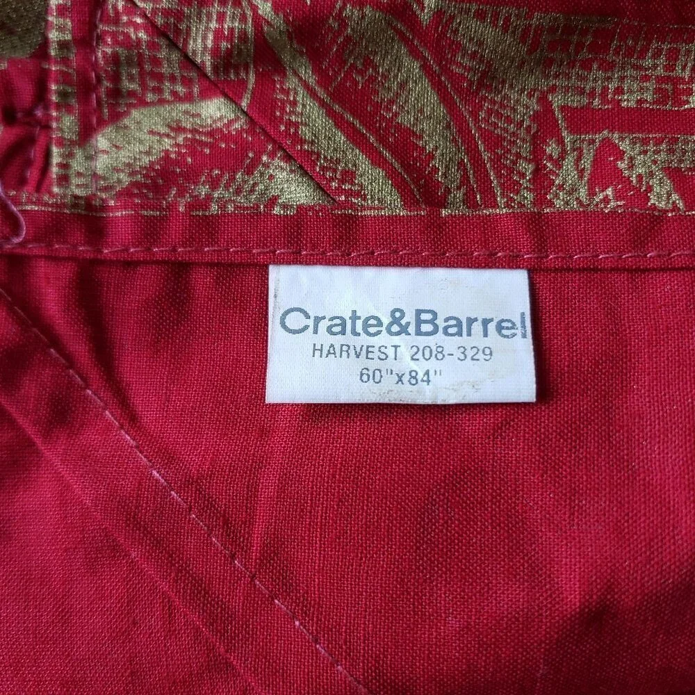 Unused - Crate&Barrel Red Gold Harvest Tablecloth 60